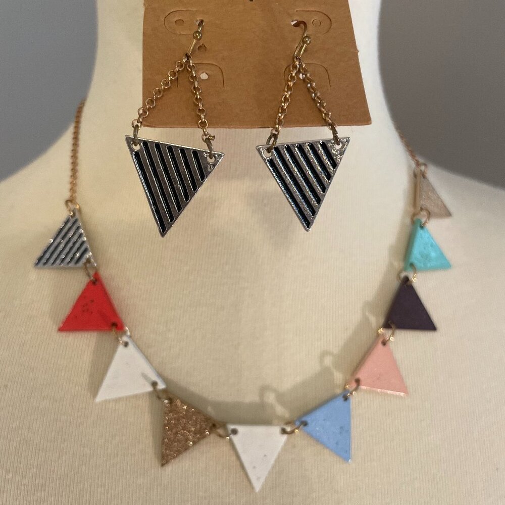 Plunder Design necklace and earrings
